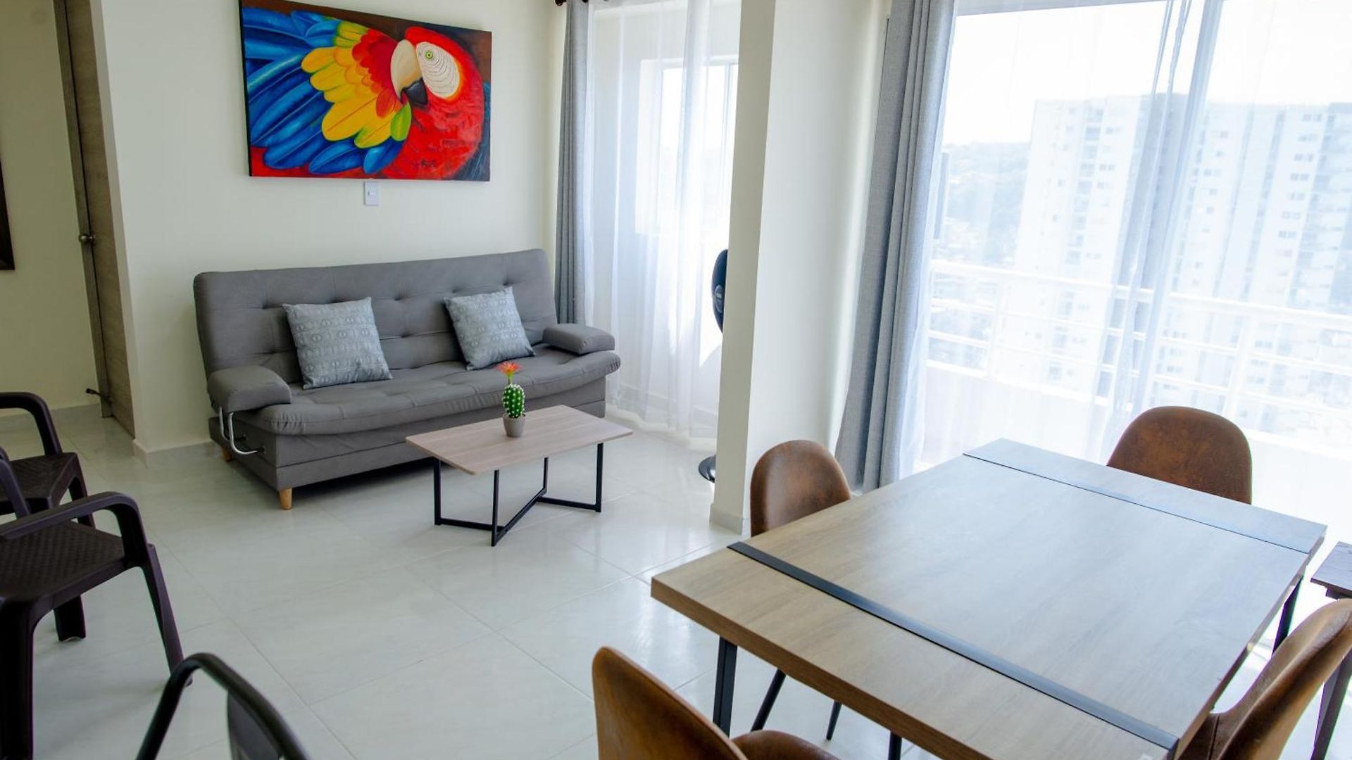 2 Double Beds 2001 * Cartagena