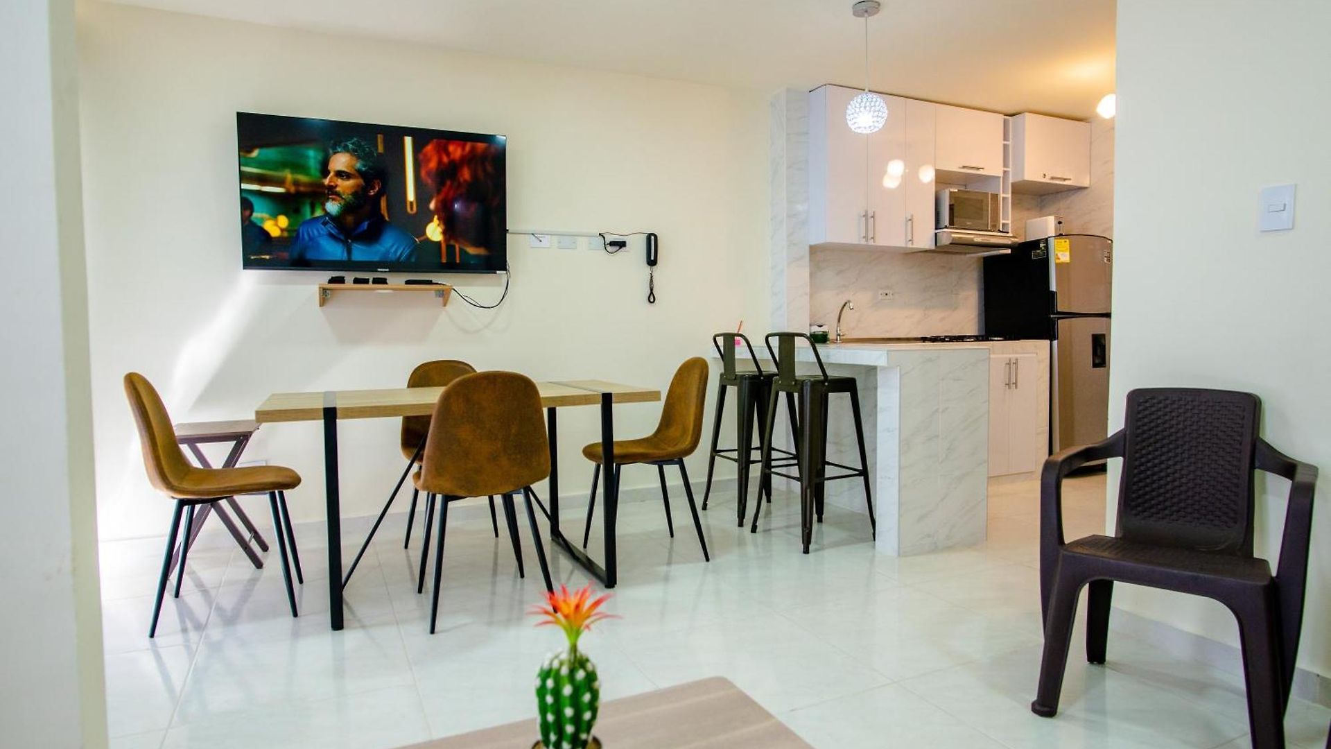 2 Double Beds 2001 Apartamento *