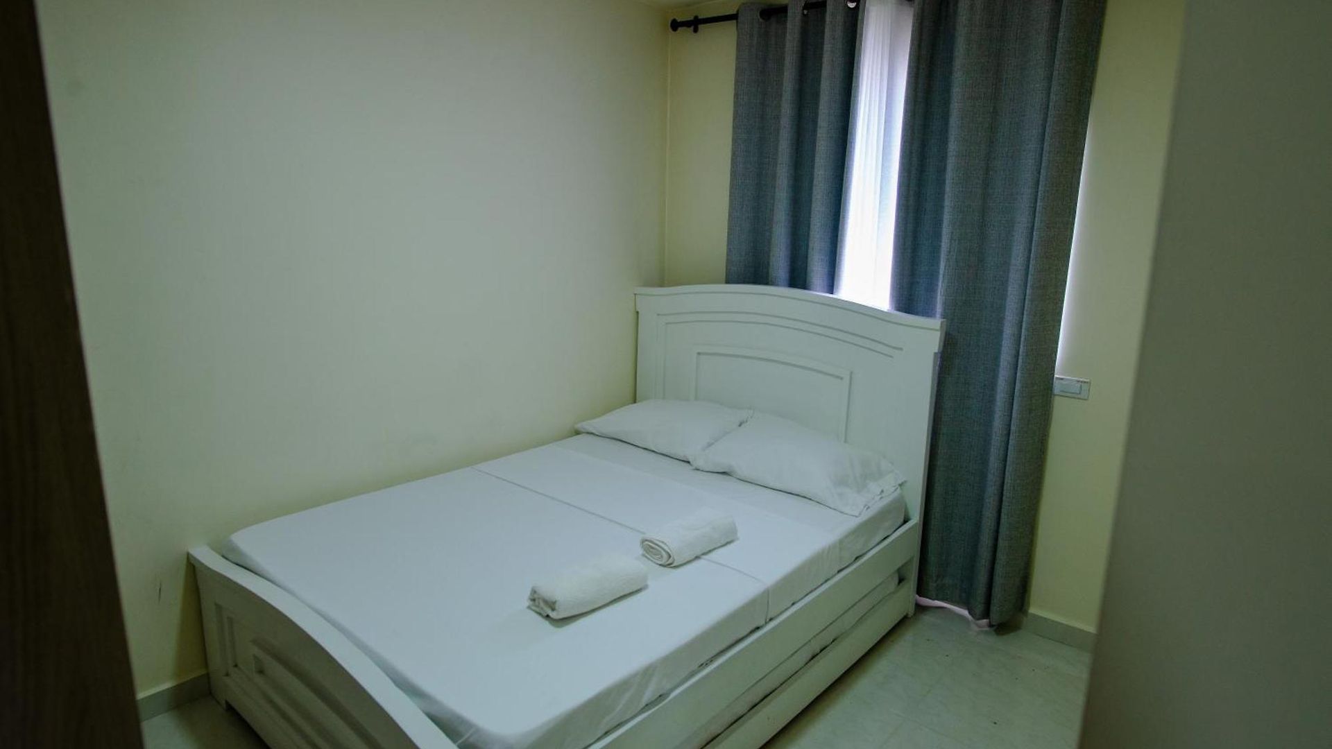 2 Double Beds 2001 Cartagena