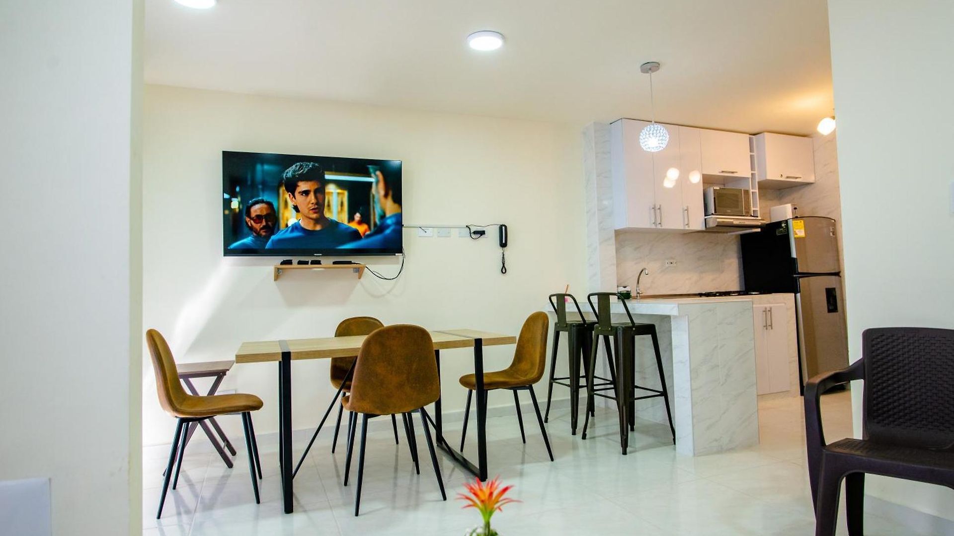 2 Double Beds 2001 Apartamento *