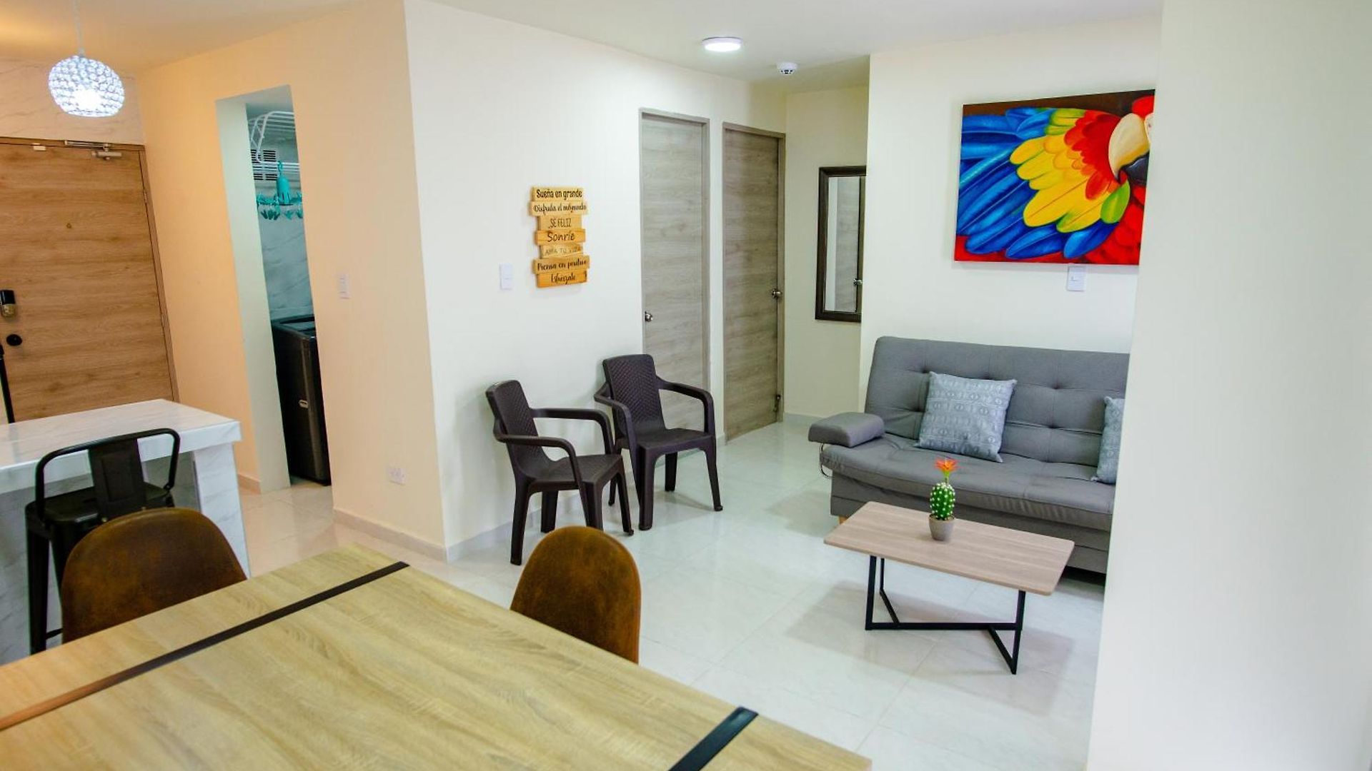 2 Double Beds 2001 * Cartagena