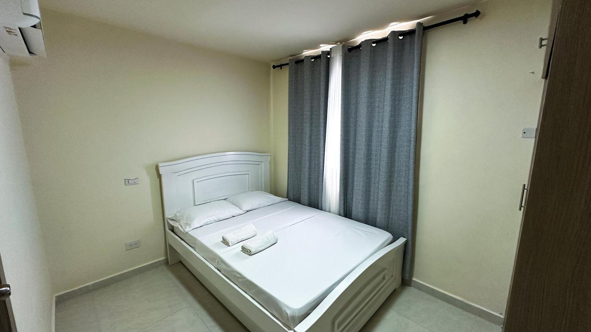 2 Double Beds 2001 Apartamento *