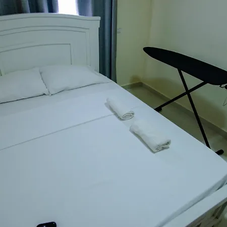2 Double Beds 2001 * Cartagena