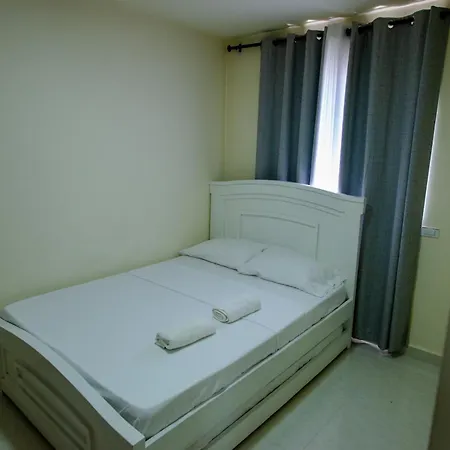 2 Double Beds 2001 Cartagena