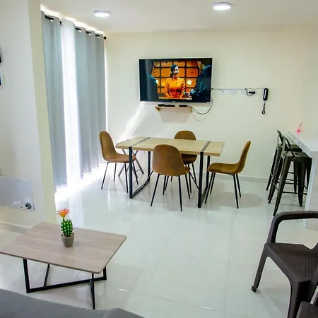 2 Double Beds 2001 Cartagena