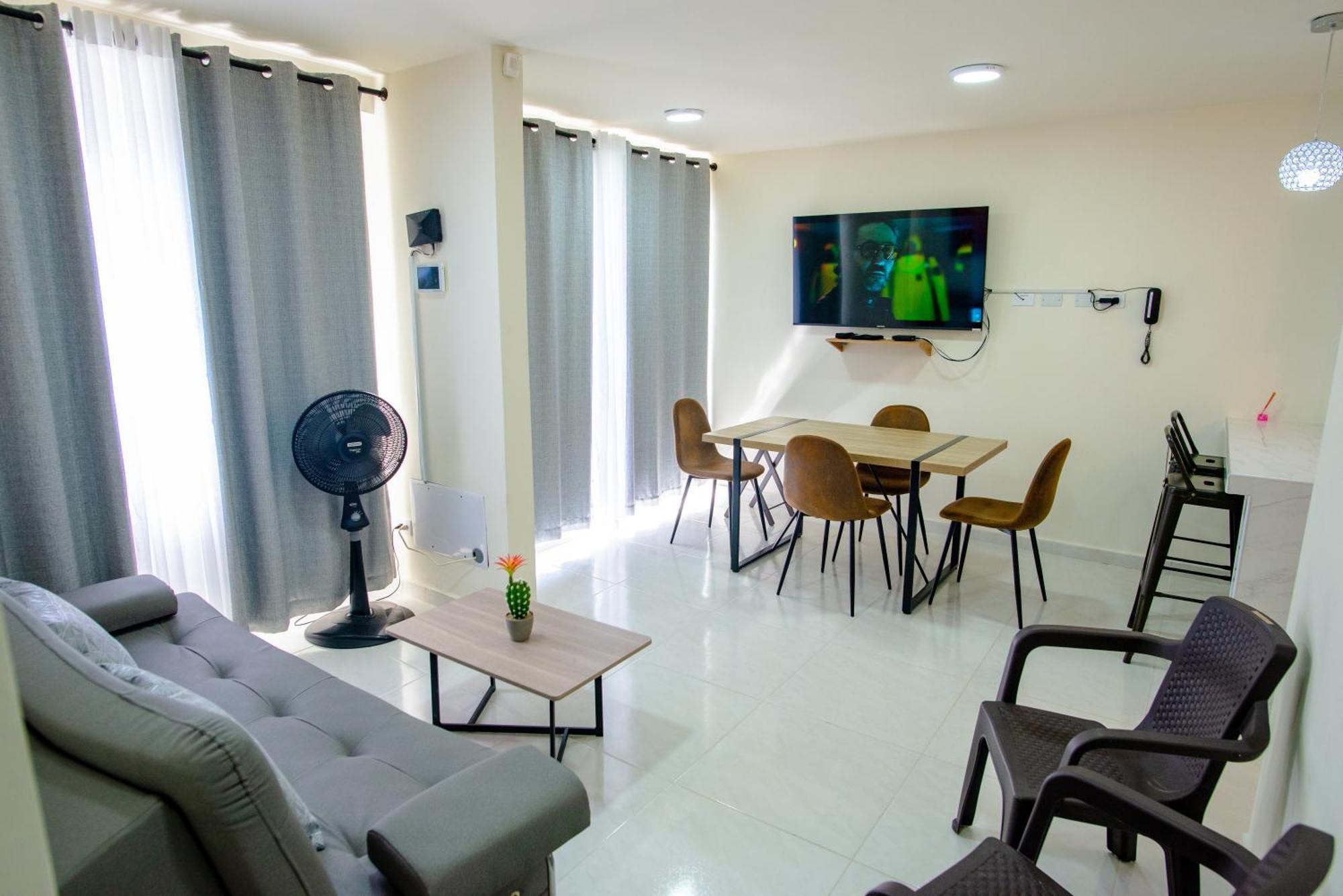 2 Double Beds 2001 *