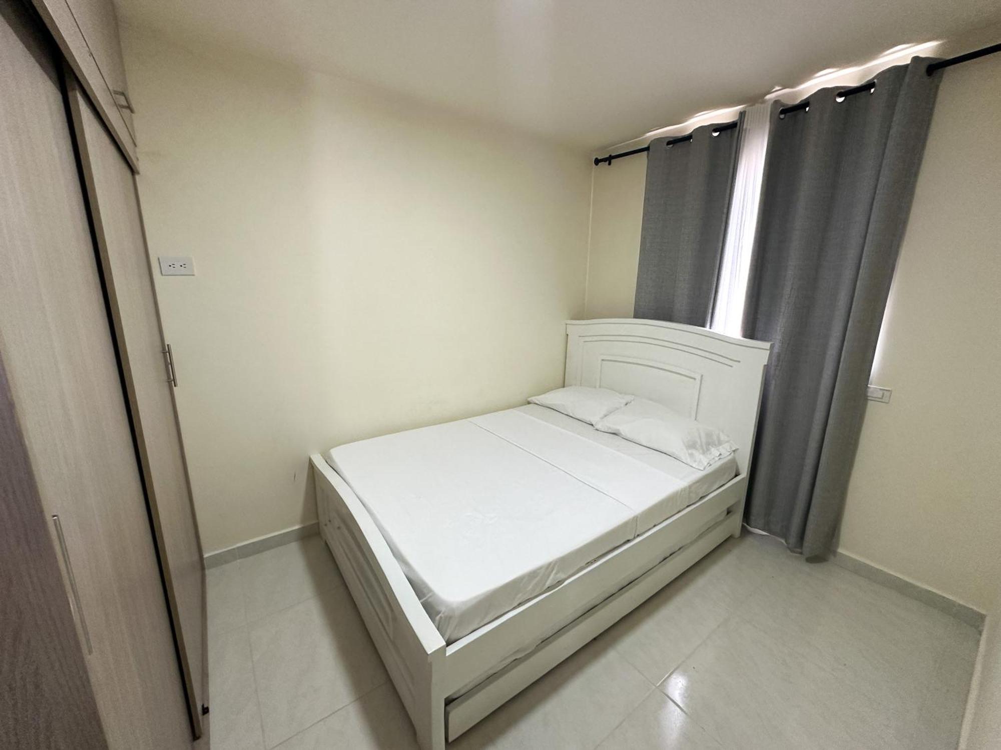 2 Double Beds 2001 Cartagena