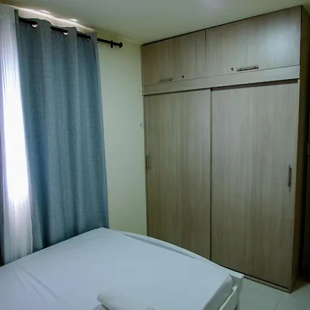 Apartment 2 Double Beds 2001