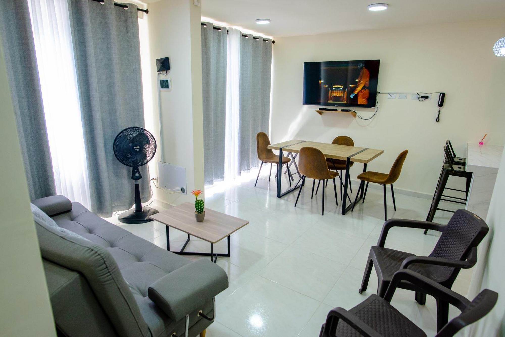 2 Double Beds 2001 Apartamento