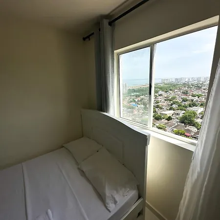 2 Double Beds 2001 *