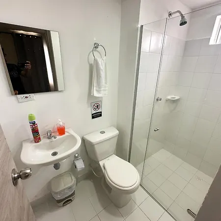 2 Double Beds 2001 Apartamento *